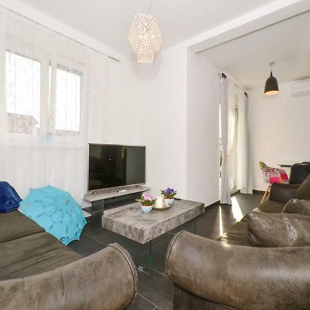 Deluxe Apartman Porto 트로기르 외부 사진